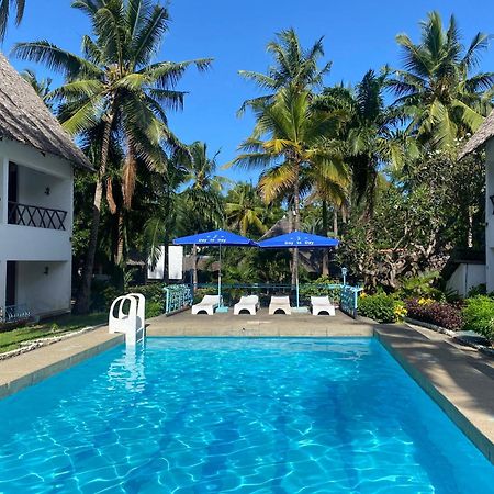 Papillon Garden Bar Villas Bamburi Luaran gambar