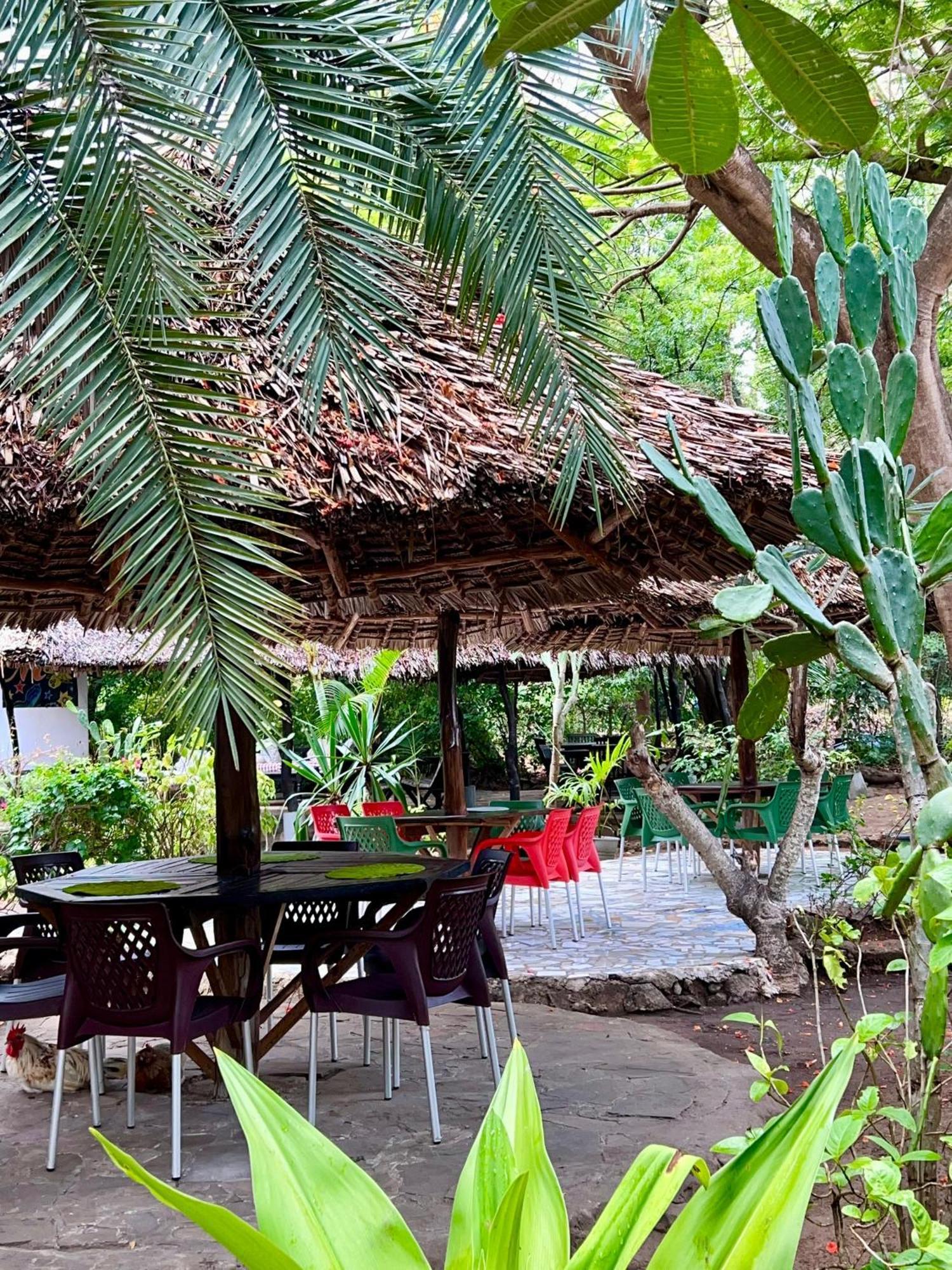 Papillon Garden Bar Villas Bamburi Luaran gambar