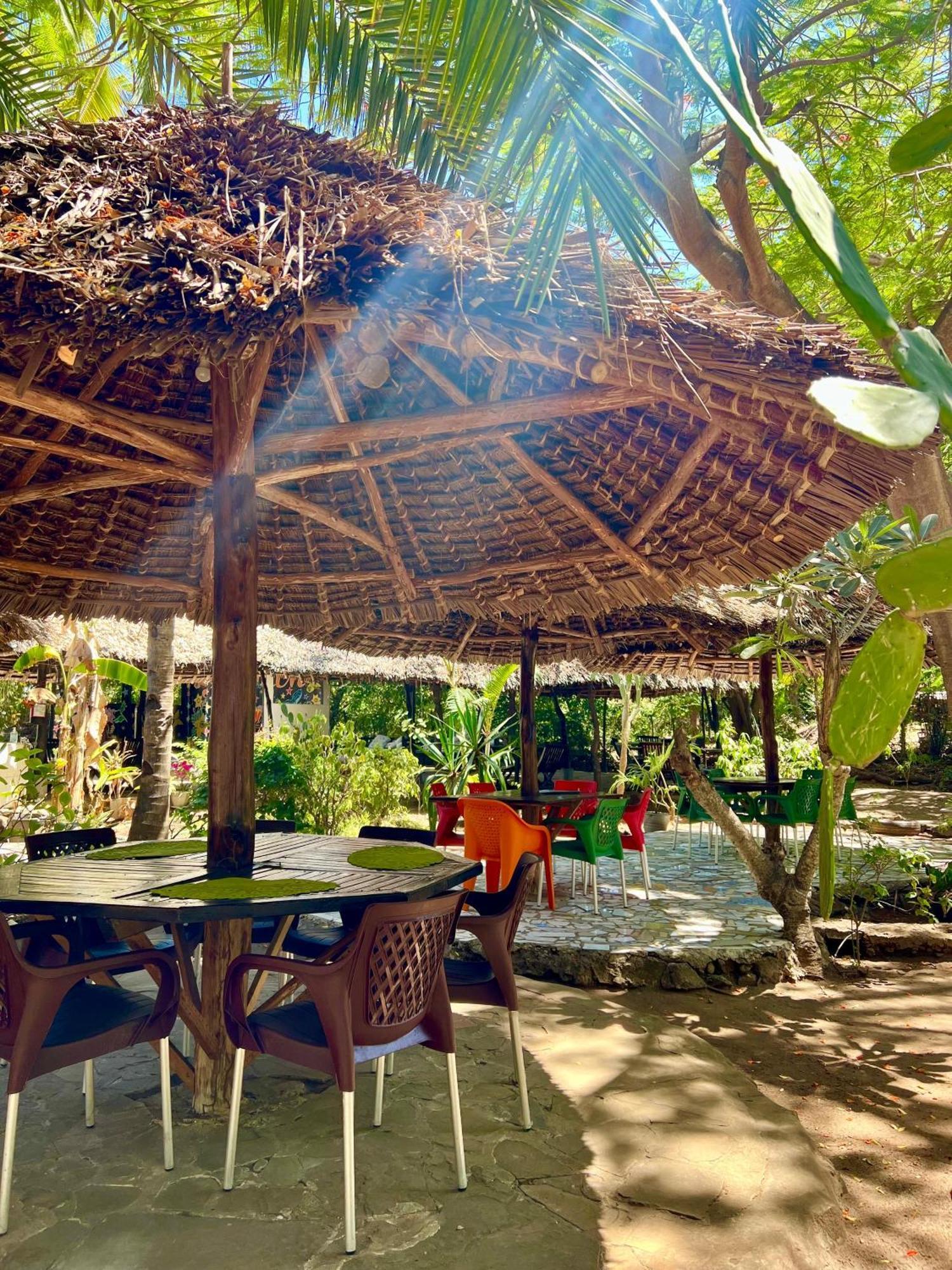 Papillon Garden Bar Villas Bamburi Luaran gambar
