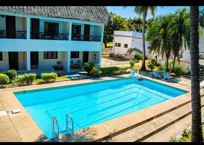 Papillon Garden Bar Villas Bamburi Luaran gambar